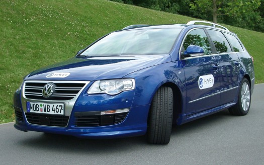 volkswagen-passat-wagon-haveit-temporary-auto-pilot