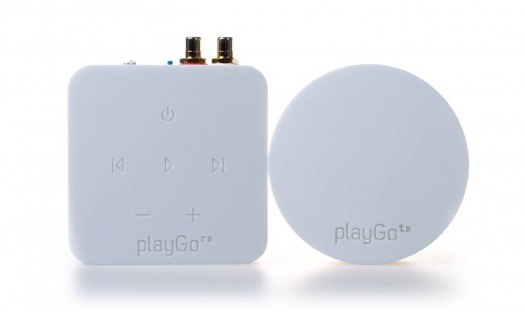 1314328065-playgo-usb-wirelessly-connects-computer-and-stereo-1