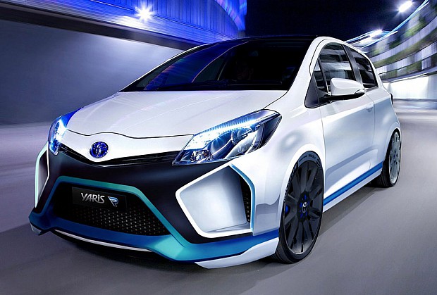 Toyota-Yaris-Hybrid-R