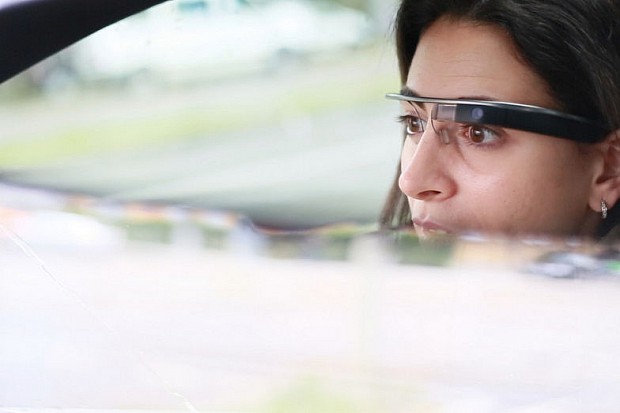 Hyundai_GoogleGlass03