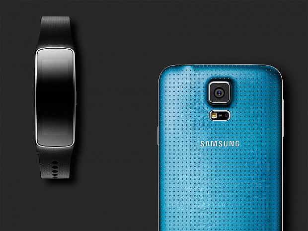 Glam_Gear-Fit,-Galaxy-S5-Blue_02