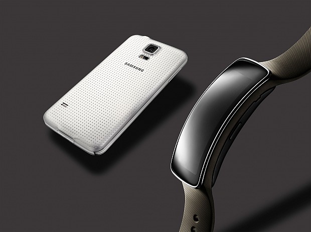 Glam_Gear-Fit,-Galaxy-S5-White