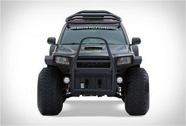 Toyota-Tacoma-Polar-Expedition-Truck-3