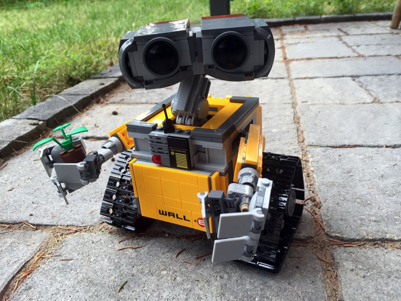 wall-e-lego-01