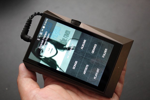 Astell_Kern_AK380_016