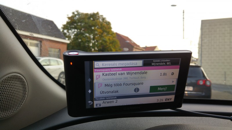 garmin_nuvicam_lmt_foursquare_teszt_01