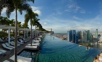 Marina Bay Sands Skypark – Semiramis függőkertje, medencével