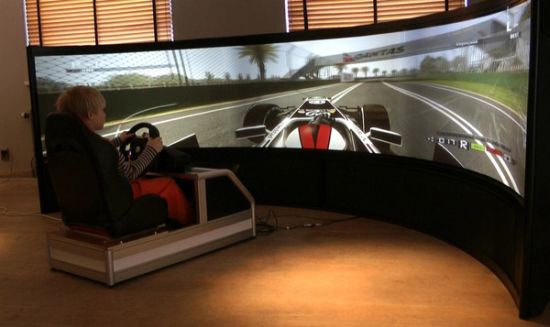benny_drives_160_inch_curved_rear_screen_racing_simulator_is_the_big_daddy_of_all_fkasq