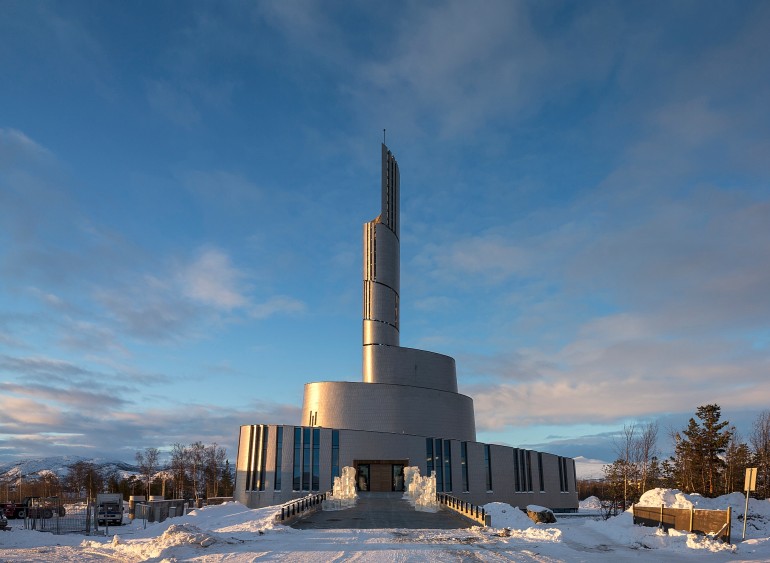 cathedral-of-northern-lights-9