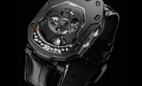 Urwerk UR-105M – Páncélozott luxusóra