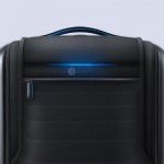 bluesmart-connected-suitcase-front-light-1088×725