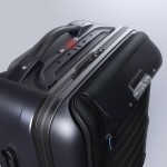 bluesmart-connected-suitcase-top-1500×1000