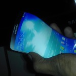 Samsung_Galaxy-S6-flexible-display