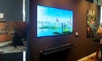 LG OLED TV tapéta a falra: 3 millió Ft/m2